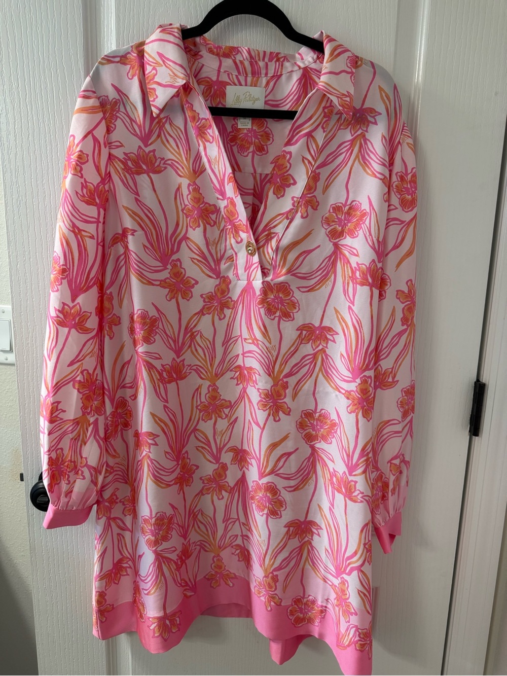 Lilly Pulitzer Pink Floral Button V-Neck Tunic with Coral Accents